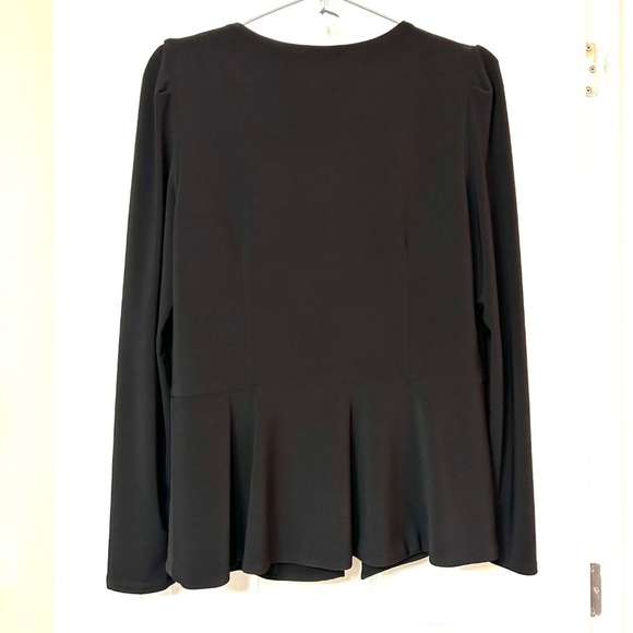 Frank Lyman Zip Front Peplum Hem L/S Black Jersey Jacket Size 10 MadeInCanada! - Picture 3 of 15